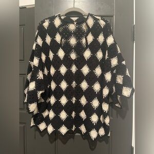 Free People Beach House Black and Cream Crochet Top Size Large Gently Worn